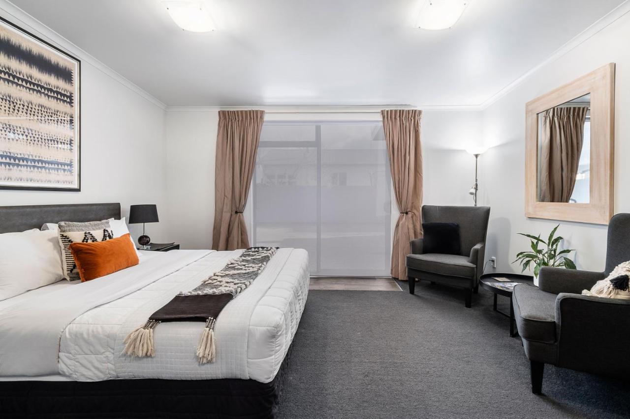 Two Tree Lodge Blenheim Extérieur photo