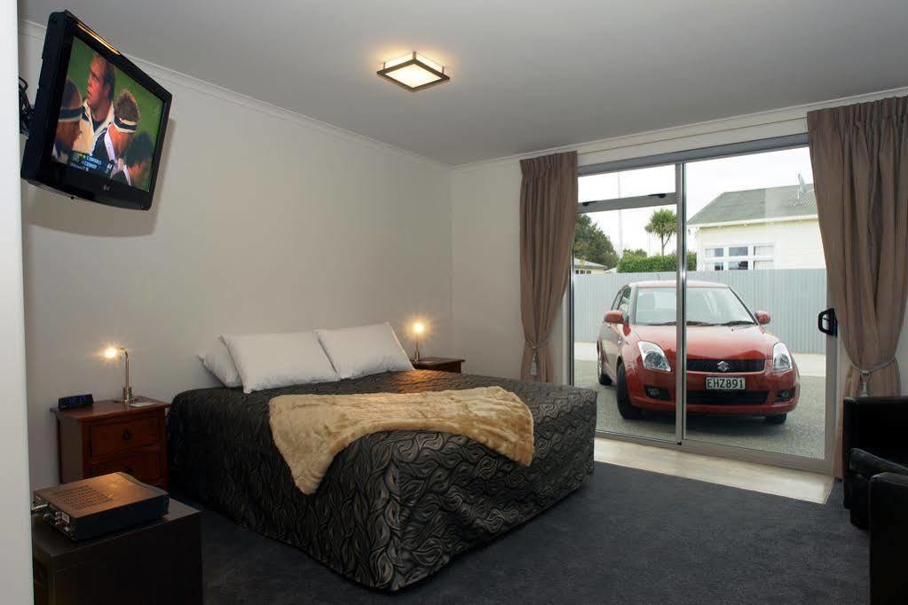 Two Tree Lodge Blenheim Extérieur photo
